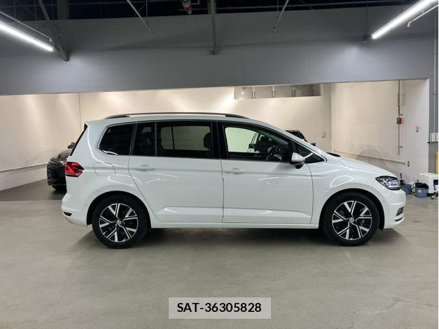 VolksWagen GOLF TOURAN 2020-06 4994381-4