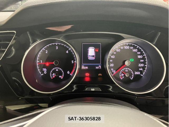 VolksWagen GOLF TOURAN 2020-06 4994381-6