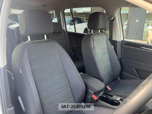 VolksWagen GOLF TOURAN 2025-09 6023090-11