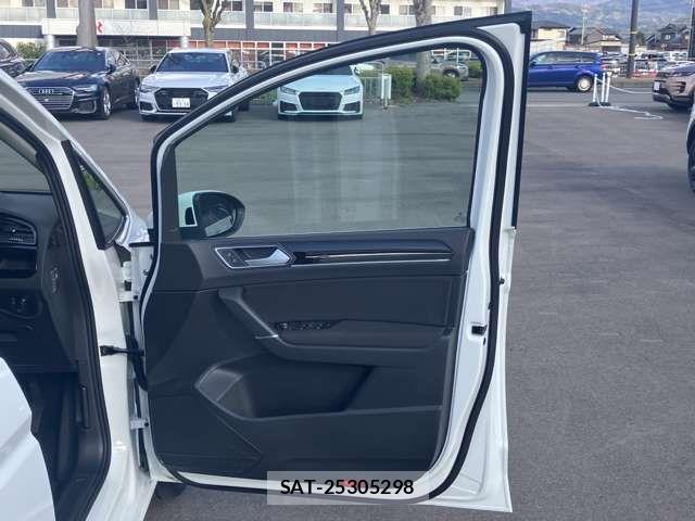 VolksWagen GOLF TOURAN 2025-09 6023090-8