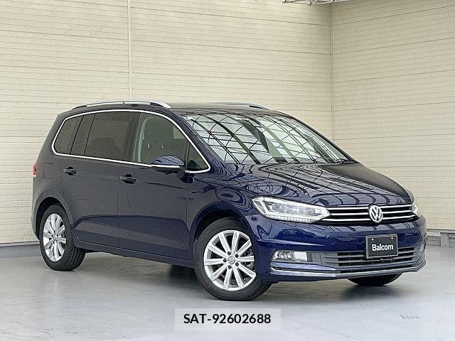 VolksWagen GOLF TOURAN 2017-02 6221173-15