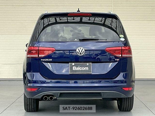 VolksWagen GOLF TOURAN 2017-02 6221173-19