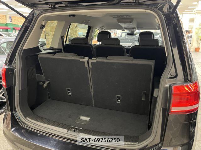 VolksWagen GOLF TOURAN 2018-06 6307271-5