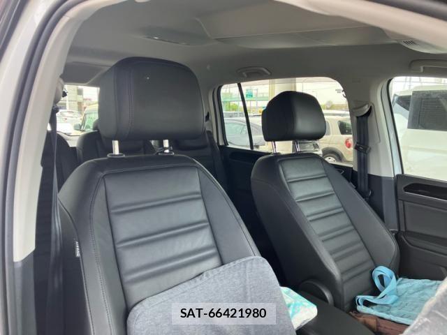 VolksWagen GOLF TOURAN 2020-03 6615699-10