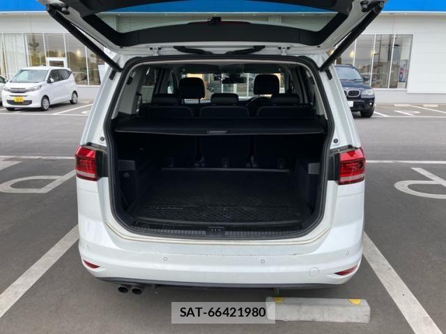 VolksWagen GOLF TOURAN 2020-03 6615699-22
