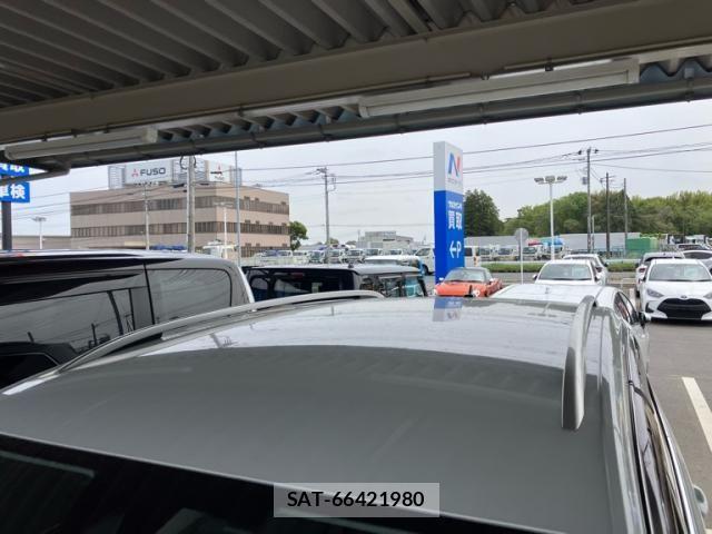 VolksWagen GOLF TOURAN 2020-03 6615699-25