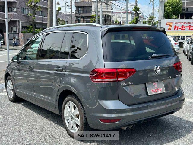 VolksWagen GOLF TOURAN 2020-01 6717759-29