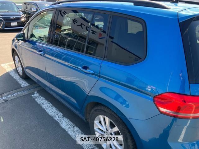 VolksWagen GOLF TOURAN 2016-01 6915374-10