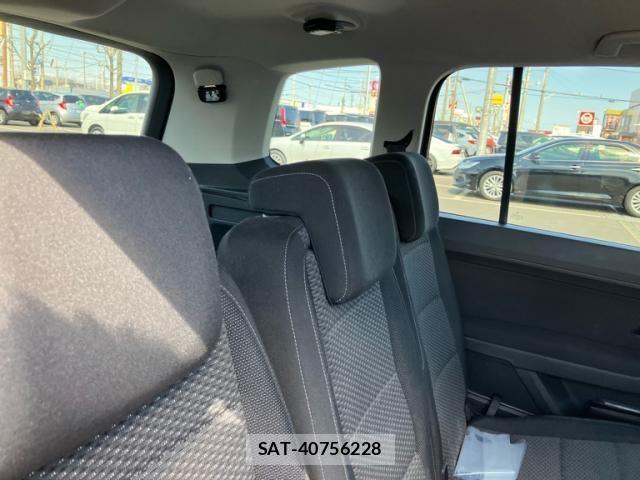 VolksWagen GOLF TOURAN 2016-01 6915374-17