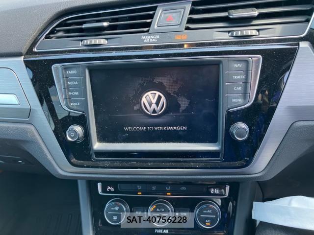 VolksWagen GOLF TOURAN 2016-01 6915374-23