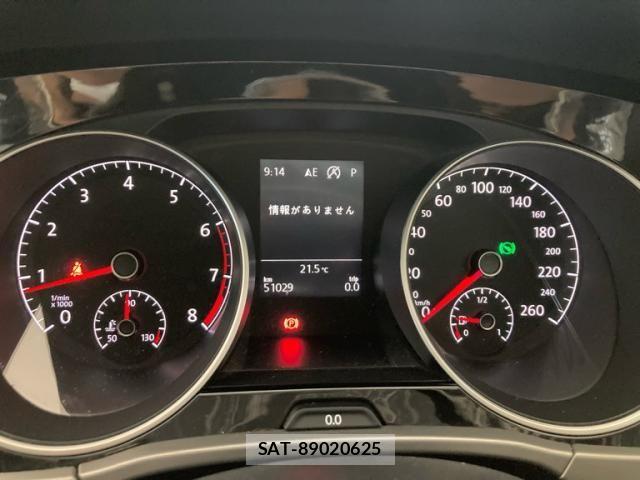VolksWagen GOLF TOURAN 2018-01 6915367-0