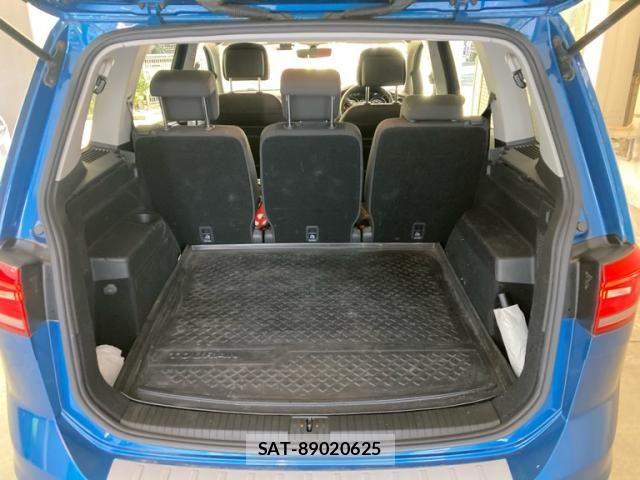 VolksWagen GOLF TOURAN 2018-01 6915367-13