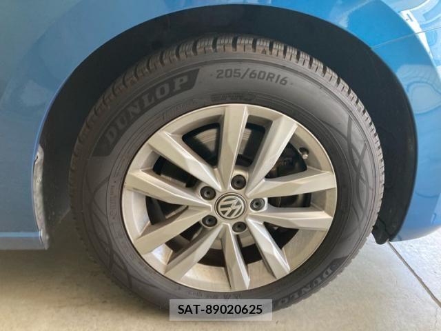 VolksWagen GOLF TOURAN 2018-01 6915367-5