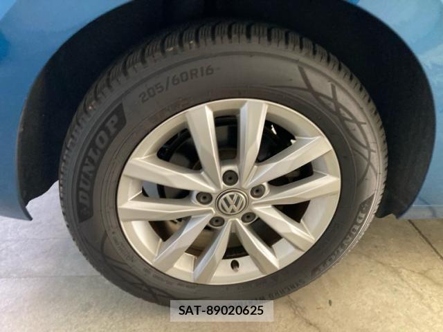 VolksWagen GOLF TOURAN 2018-01 6915367-6