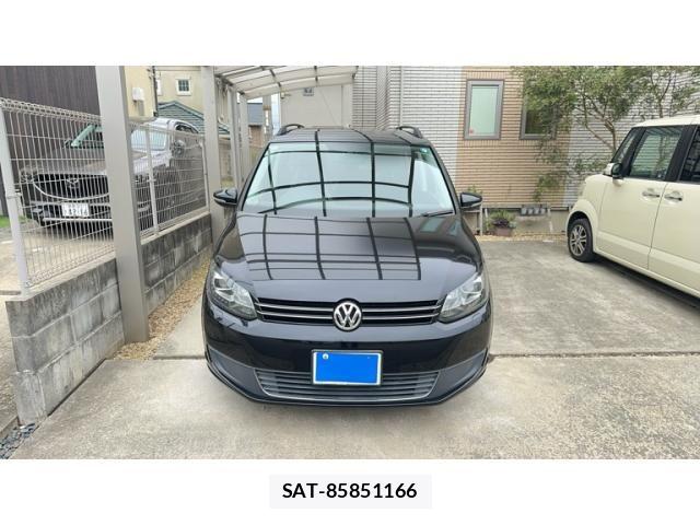 VolksWagen GOLF TOURAN 2015-06 7061378-1