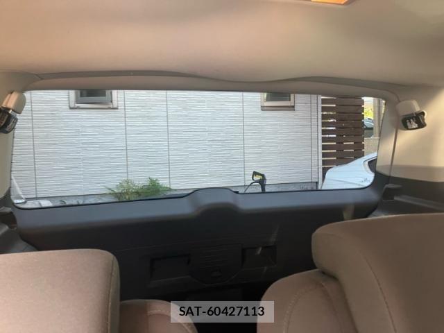 VolksWagen GOLF TOURAN 2014-02 7227103-17