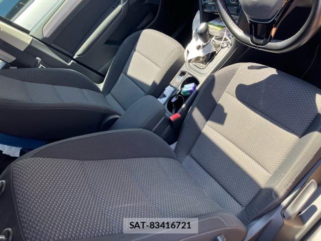 VolksWagen GOLF TOURAN 2016-02 7227101-10