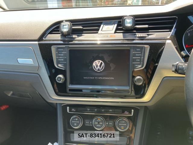 VolksWagen GOLF TOURAN 2016-02 7227101-14