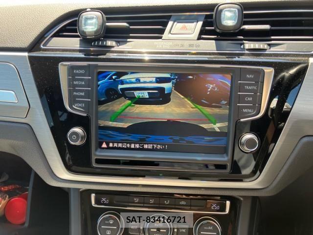 VolksWagen GOLF TOURAN 2016-02 7227101-16