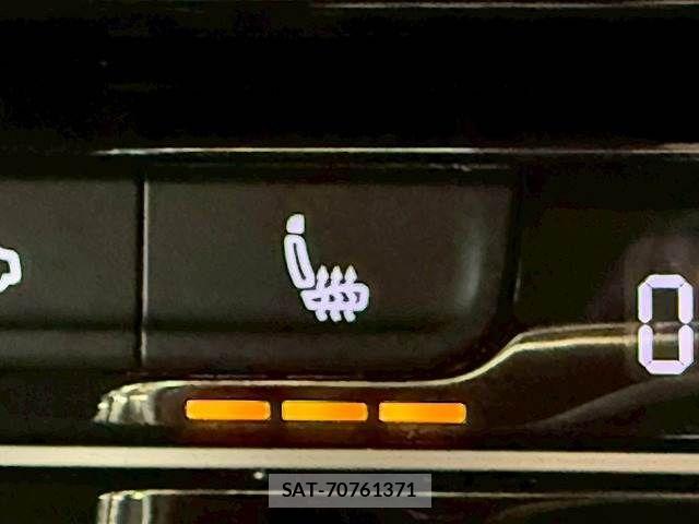 VolksWagen GOLF TOURAN 2021-12 7252834-6
