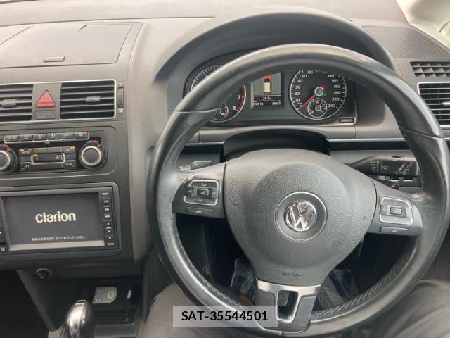 VolksWagen GOLF TOURAN 2011-11 7331189-20