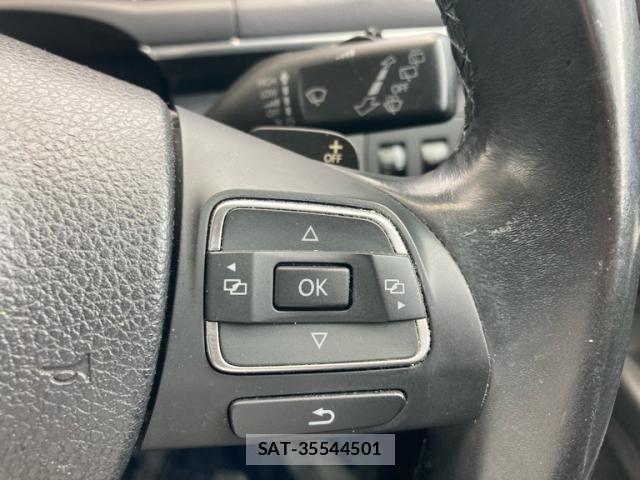 VolksWagen GOLF TOURAN 2011-11 7331189-23