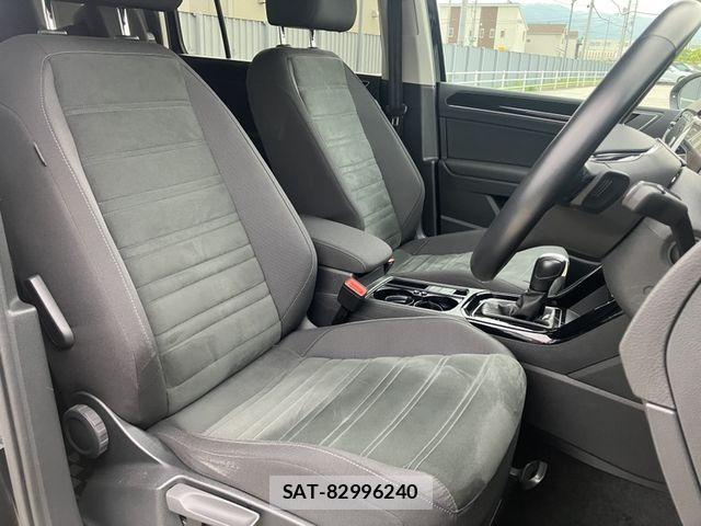 VolksWagen GOLF TOURAN 2021-03 7360478-11