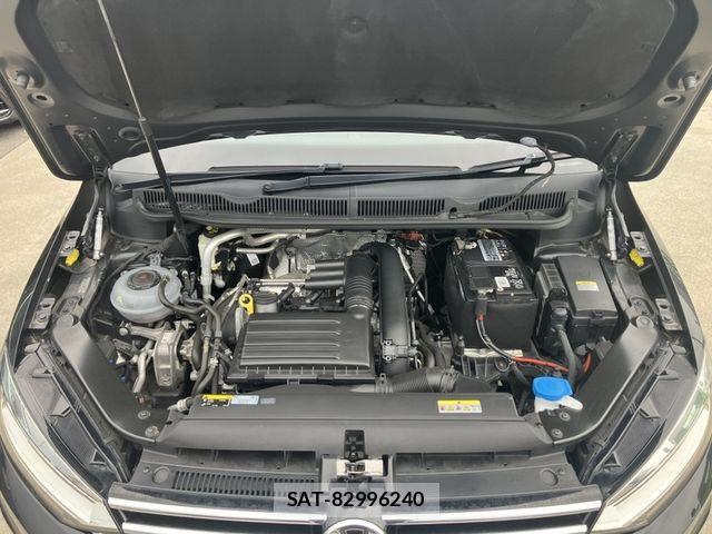 VolksWagen GOLF TOURAN 2021-03 7360478-14