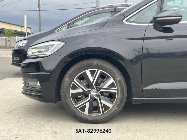 VolksWagen GOLF TOURAN 2021-03 7360478-5