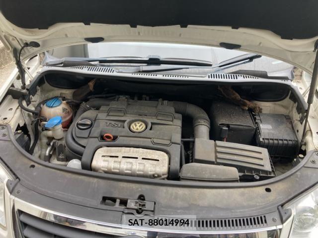 VolksWagen GOLF TOURAN 2010-06 7360473-9
