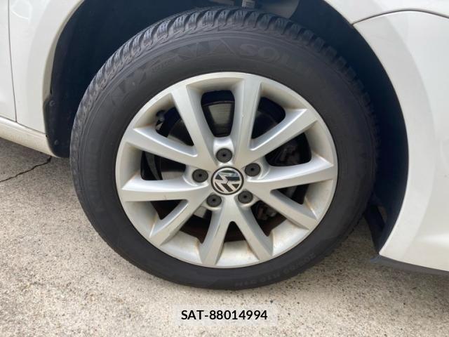 VolksWagen GOLF TOURAN 2010-06 7360473-4