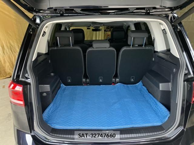 VolksWagen GOLF TOURAN 2018-02 7394852-9