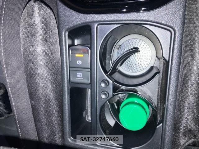 VolksWagen GOLF TOURAN 2018-02 7394852-26