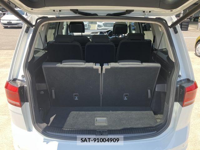 VolksWagen GOLF TOURAN 2019-05 7394851-14
