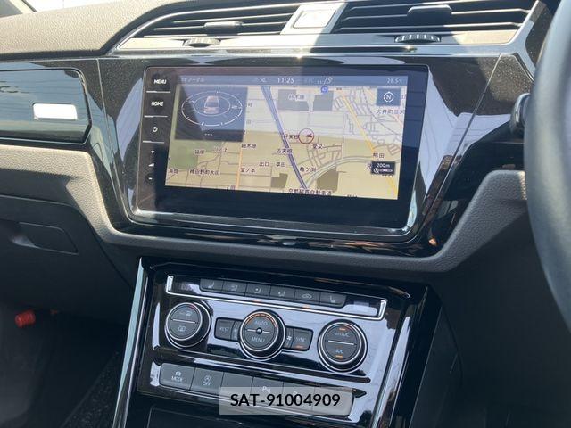 VolksWagen GOLF TOURAN 2019-05 7394851-7