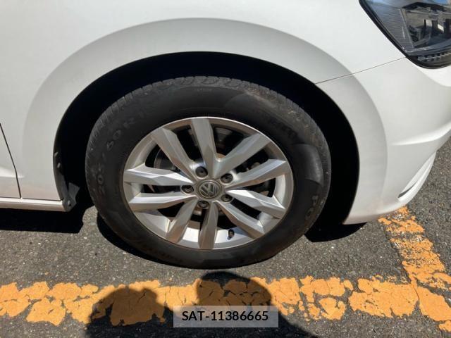 VolksWagen GOLF TOURAN 2018-02 7503722-7