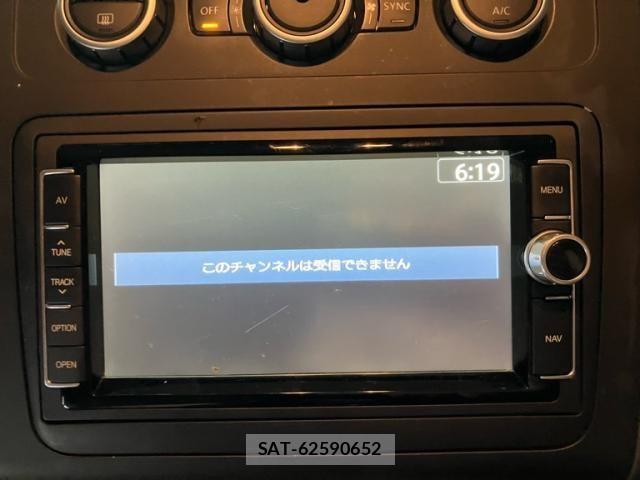 VolksWagen GOLF TOURAN 2015-05 7563086-19