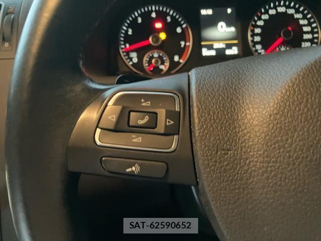 VolksWagen GOLF TOURAN 2015-05 7563086-21