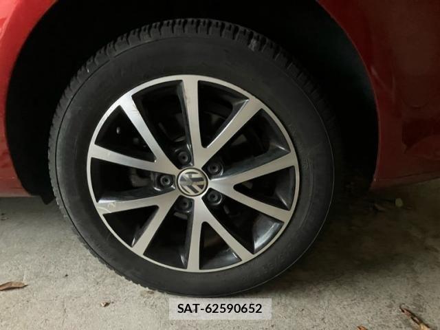 VolksWagen GOLF TOURAN 2015-05 7563086-7
