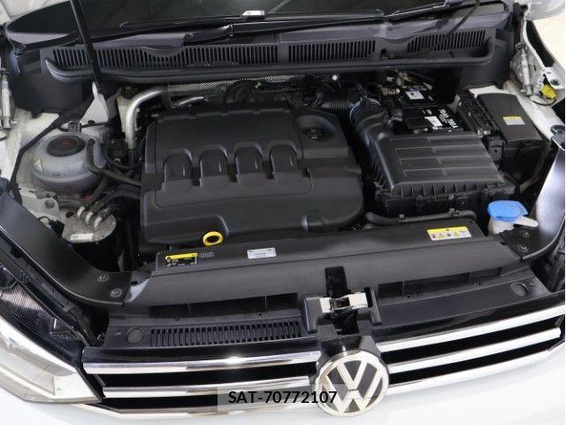 VolksWagen GOLF TOURAN 2021-06 7563084-18