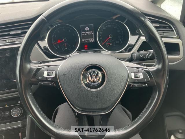 VolksWagen GOLF TOURAN 2017-12 7730713-14