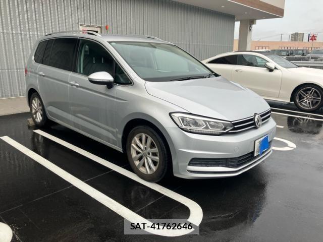 VolksWagen GOLF TOURAN 2017-12 7730713-1