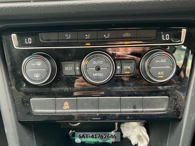 VolksWagen GOLF TOURAN 2017-12 7730713-23