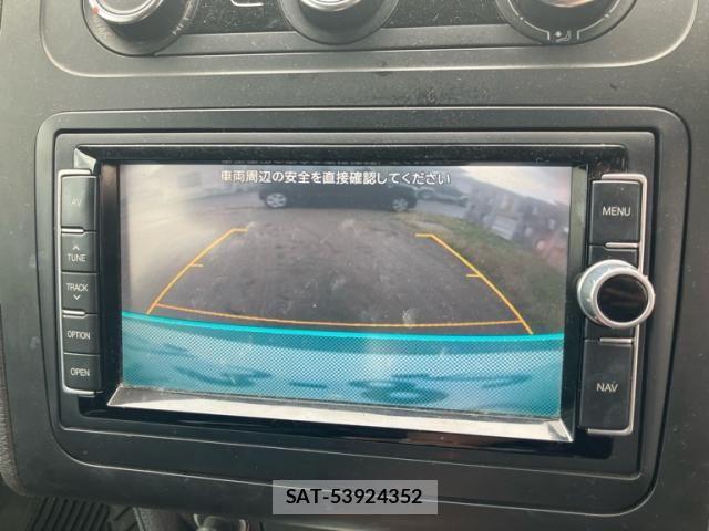 VolksWagen GOLF TOURAN 2013-07 7730714-18