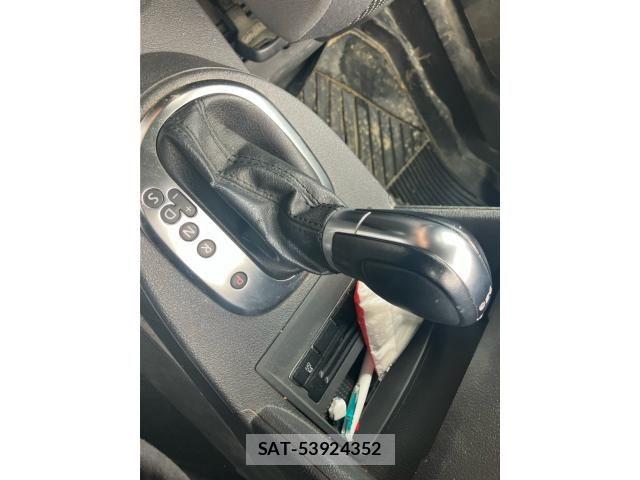 VolksWagen GOLF TOURAN 2013-07 7730714-25