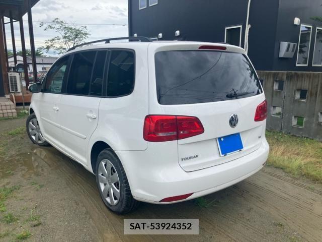 VolksWagen GOLF TOURAN 2013-07 7730714-3