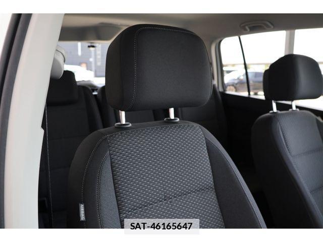 VolksWagen GOLF TOURAN 2019-12 7790502-22