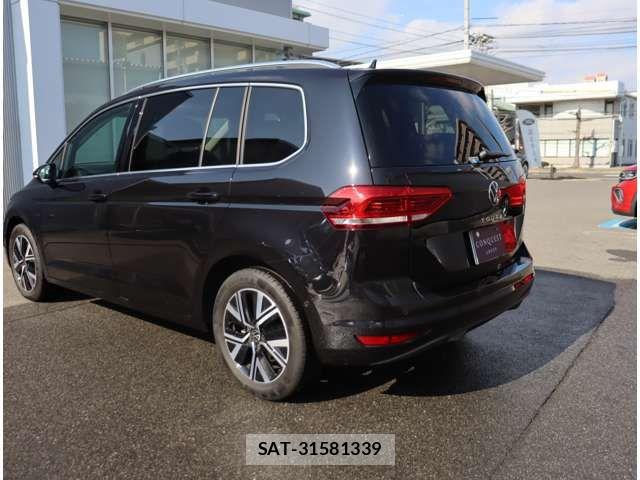 VolksWagen GOLF TOURAN 2025-06 7880478-3