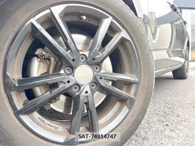 VolksWagen GOLF TOURAN 2019-08 7880480-14