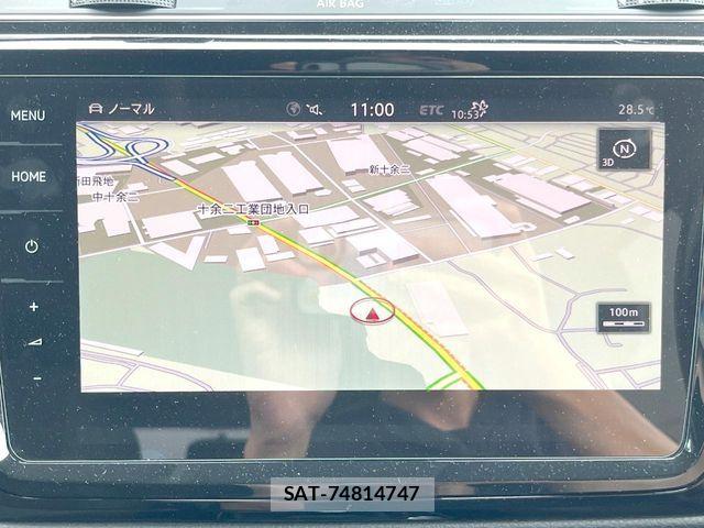VolksWagen GOLF TOURAN 2019-08 7880480-4